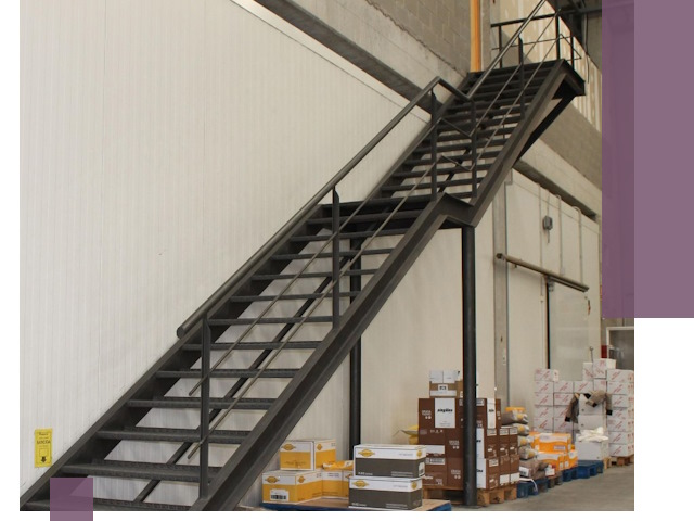 Лестницы для производства в Уфе — изготовление и монтаж