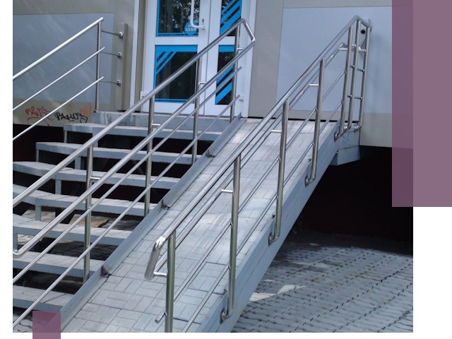 Пандус на крыльцо под ключ в Уфе: монтаж и изготовление