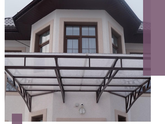 Козырьки из поликарбоната под ключ в Уфе