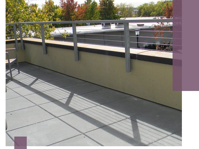 Металлические парапеты под ключ в Уфе: монтаж и изготовление