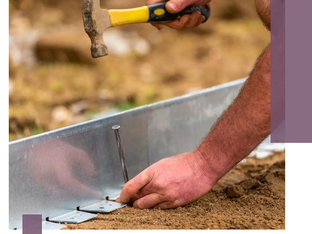 Монтаж металлических бордюров в Уфе быстро и качественно