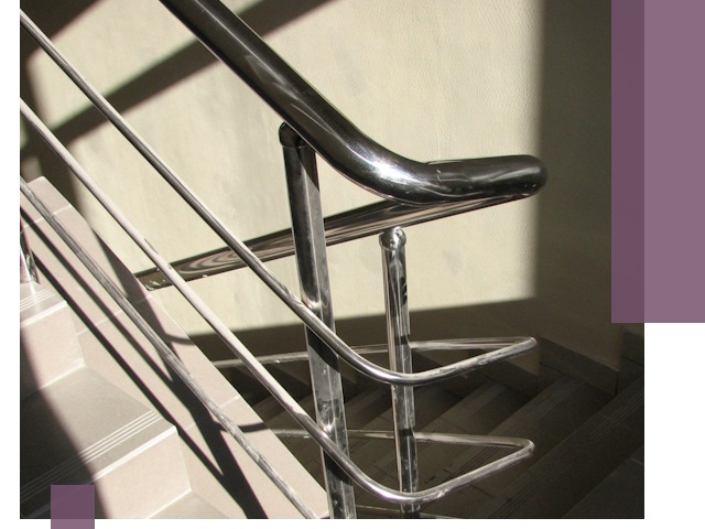 Поручни из нержавеющей стали под ключ в Уфе