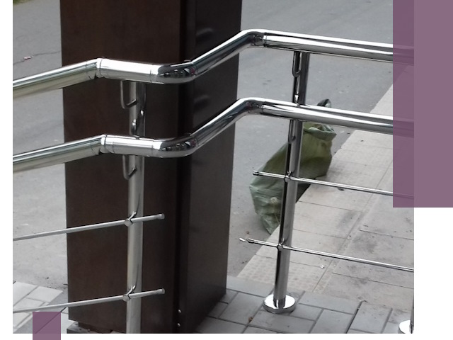 Монтаж поручней из нержавеющей стали в Уфе качественно и быстро